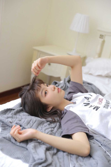 大叔看上女儿的闺蜜韩剧主角是谁
